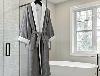 The More Style The Better: Micro Houndstooth Robe