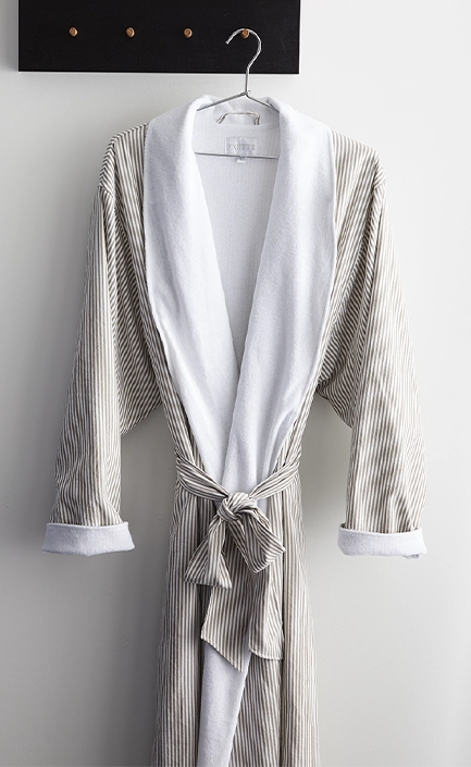 Kimpton Robes Taupe Seersucker